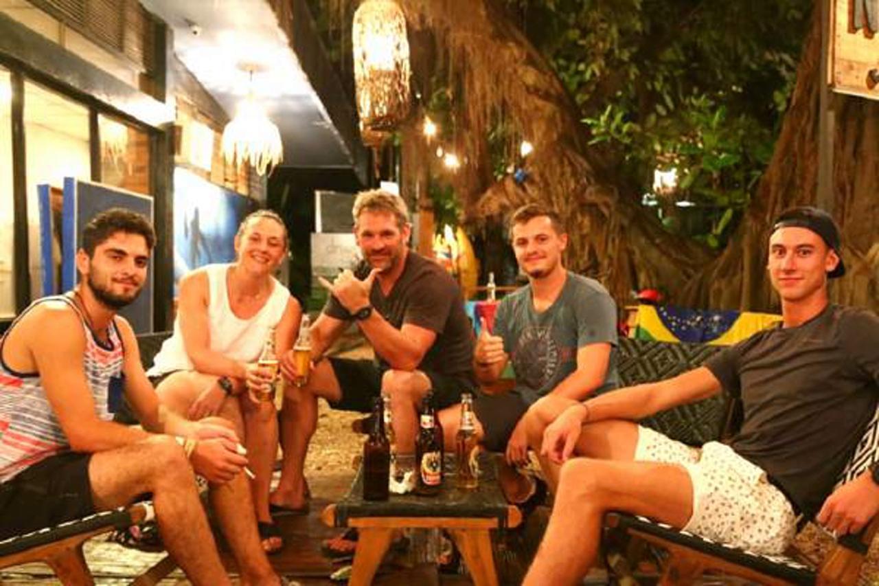 La Oveja Tamarindo Hostel & Surf Camp (Adults Only) Εξωτερικό φωτογραφία